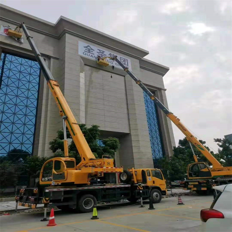 崇明出租吊车可以用吊笼吊人作业吗